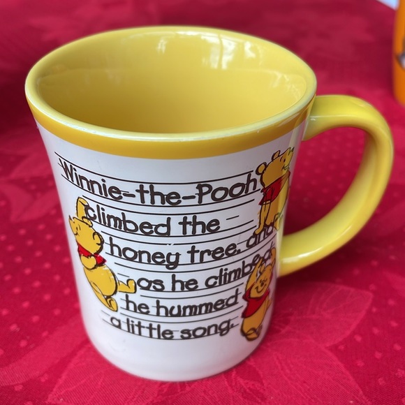 New Disney Winnie the Pooh mug - Picture 3 of 6